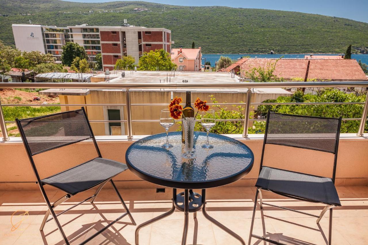 הרצג-נובי Apartments Ruzmarin מראה חיצוני תמונה
