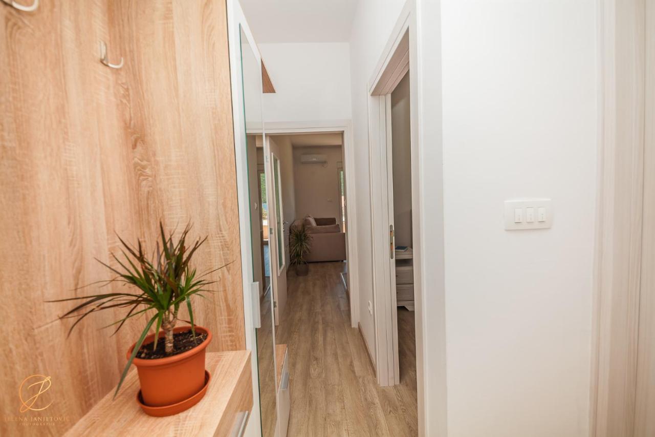 הרצג-נובי Apartments Ruzmarin מראה חיצוני תמונה
