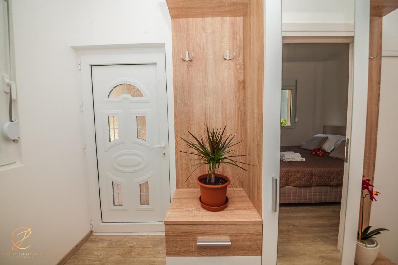 הרצג-נובי Apartments Ruzmarin מראה חיצוני תמונה